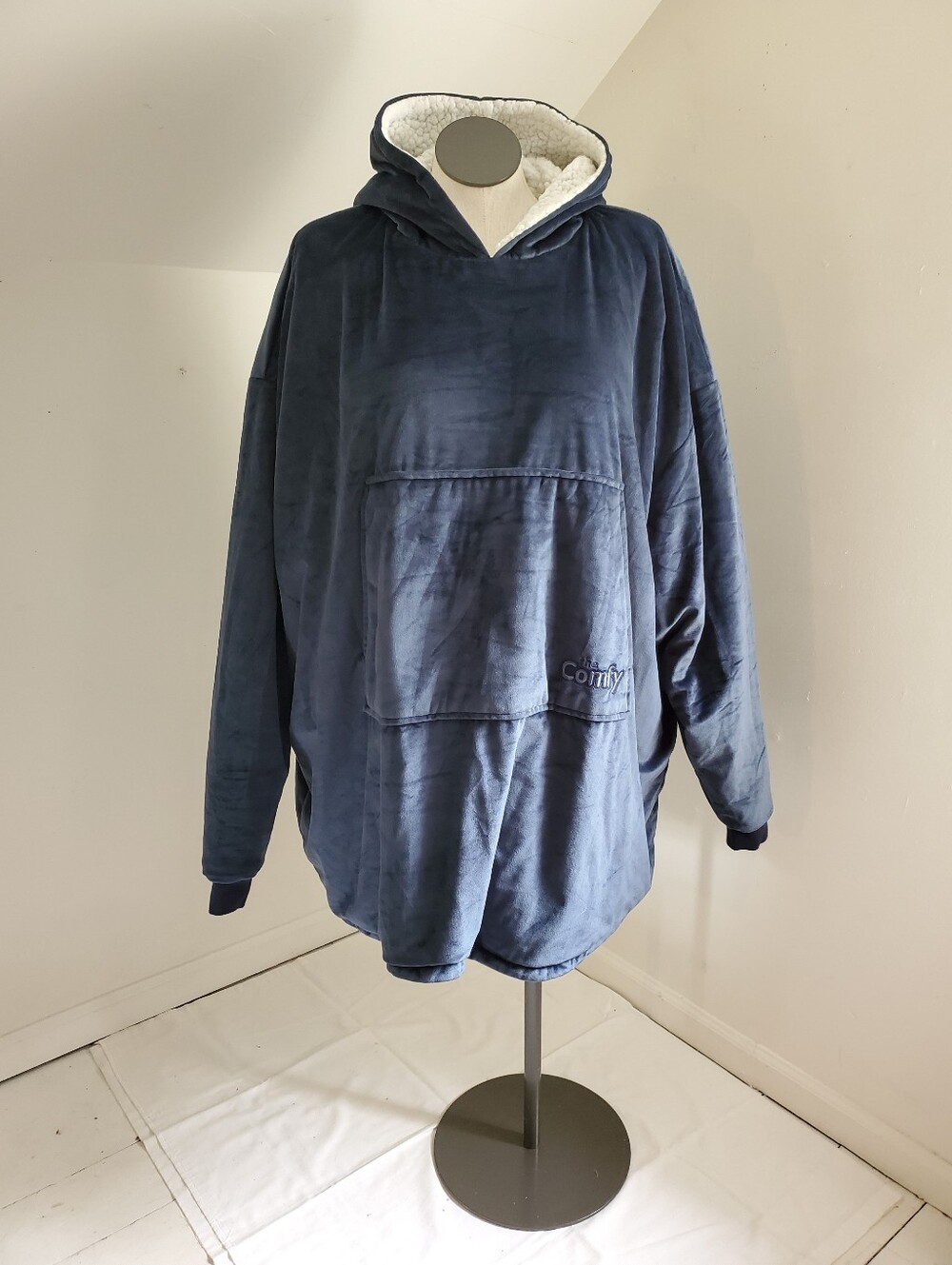 The Comfy Navy Blue Velvet Faux Sherpa Oversized Hoodie